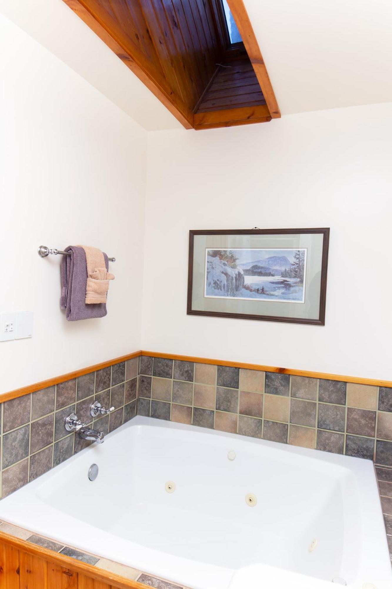 Trails End Inn Keene Valley Экстерьер фото