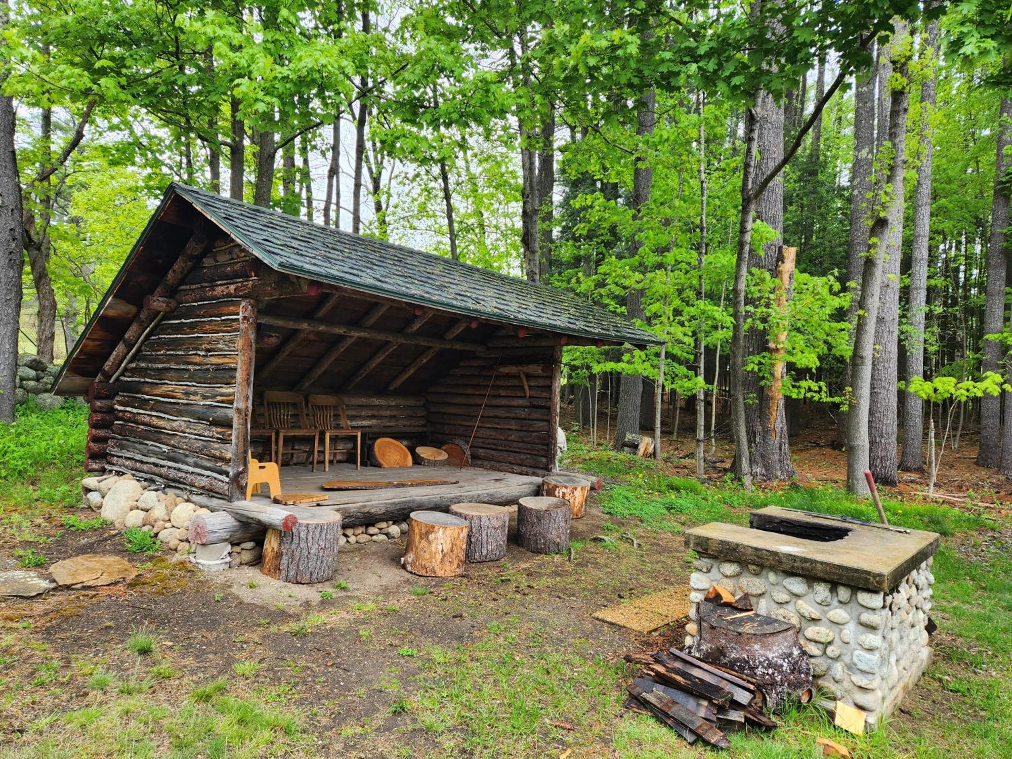 Trails End Inn Keene Valley Экстерьер фото